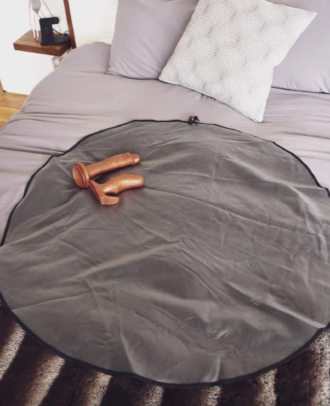 The Layer Organic Fleece Sex Blanket & Sheet Protector